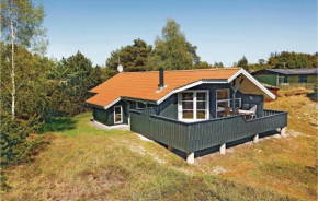 Nice Home In Aakirkeby With House Sea View, Vester Sømarken